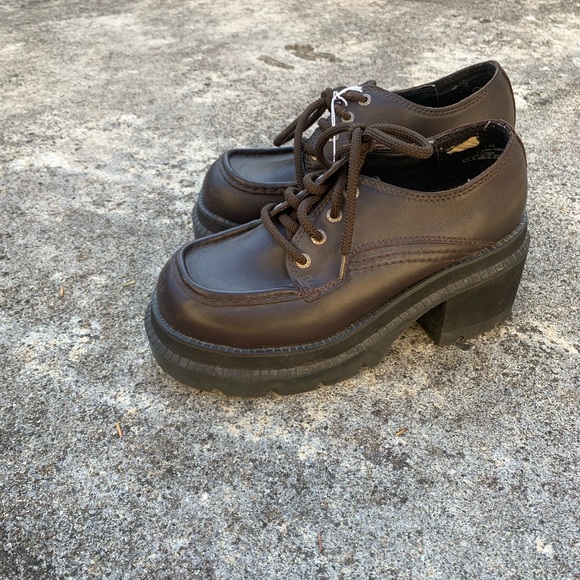 ❌SOLD❌ Chunky heels - Picture 3 of 5